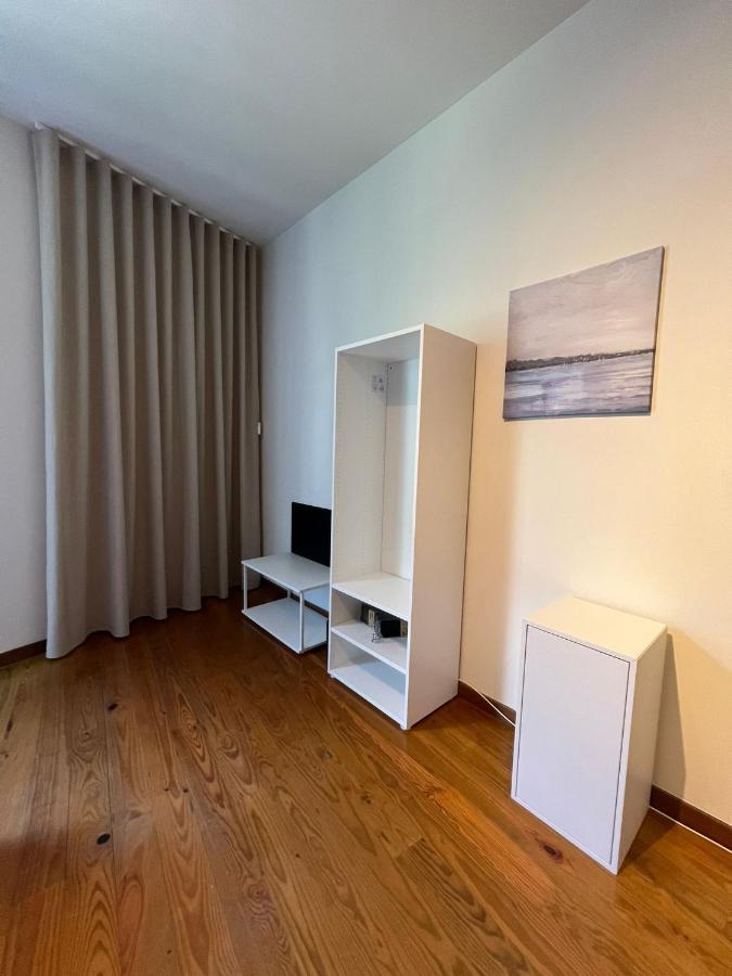 Studio Clerigos B Centro Do Porto Luaran gambar